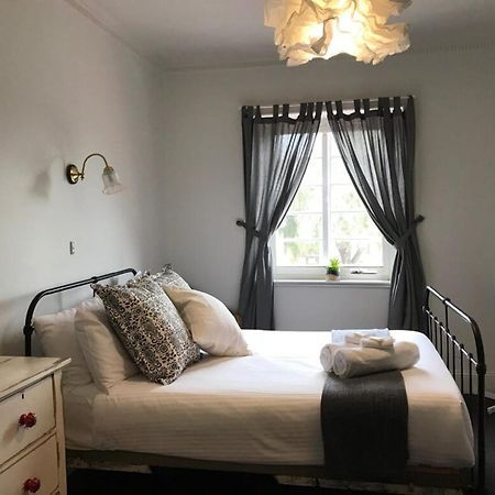 Caledonian Inn Роб Экстерьер фото