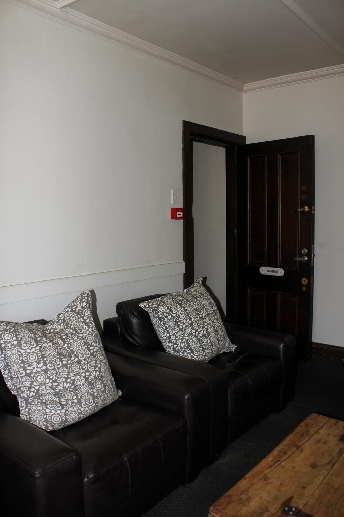 Caledonian Inn Роб Экстерьер фото